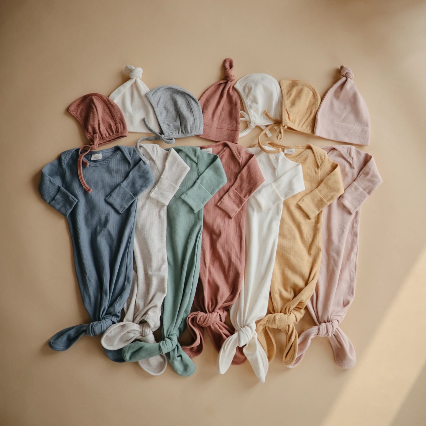 Ribbed Baby Bonnet (Cedar)