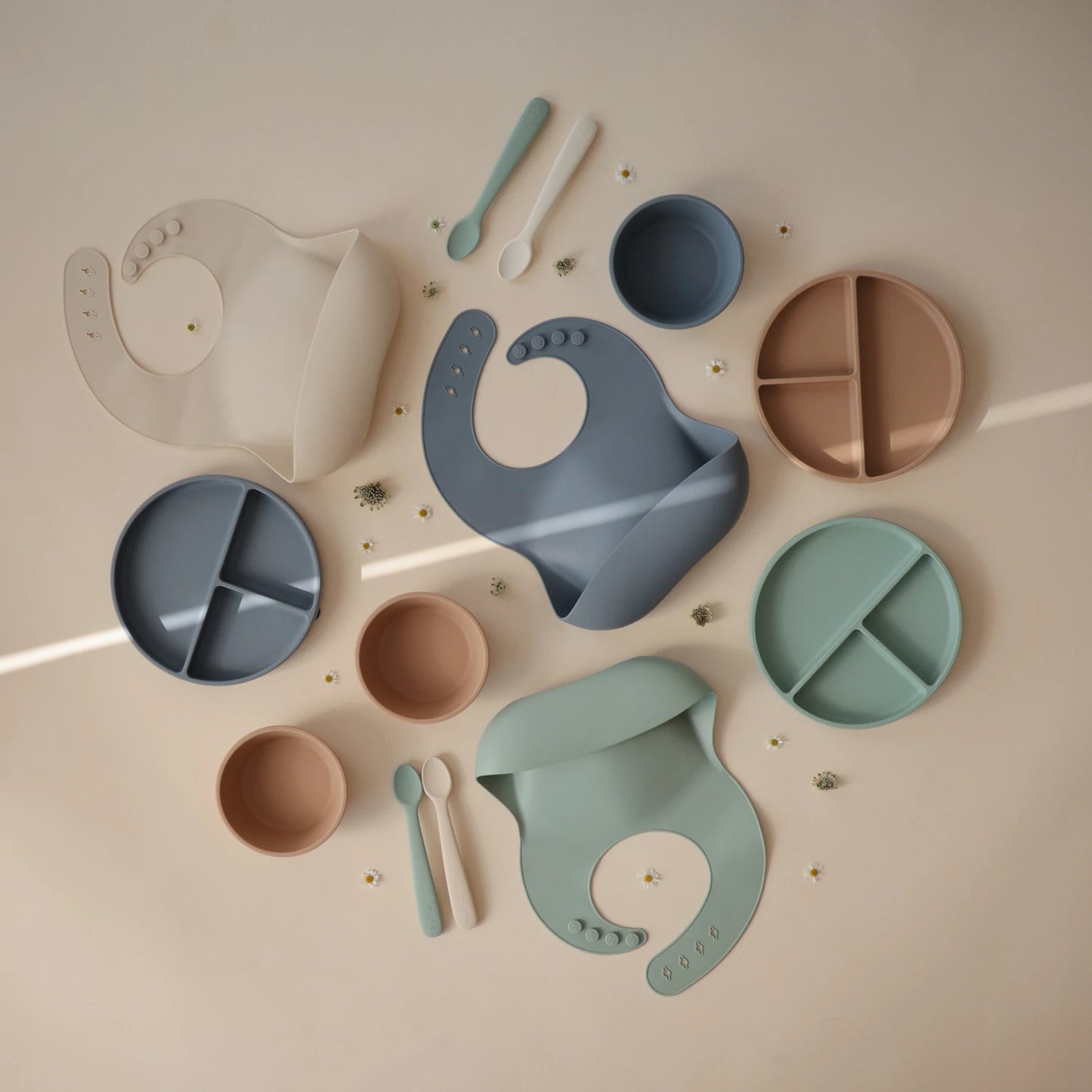 Silicone Bib (Cambridge Blue)