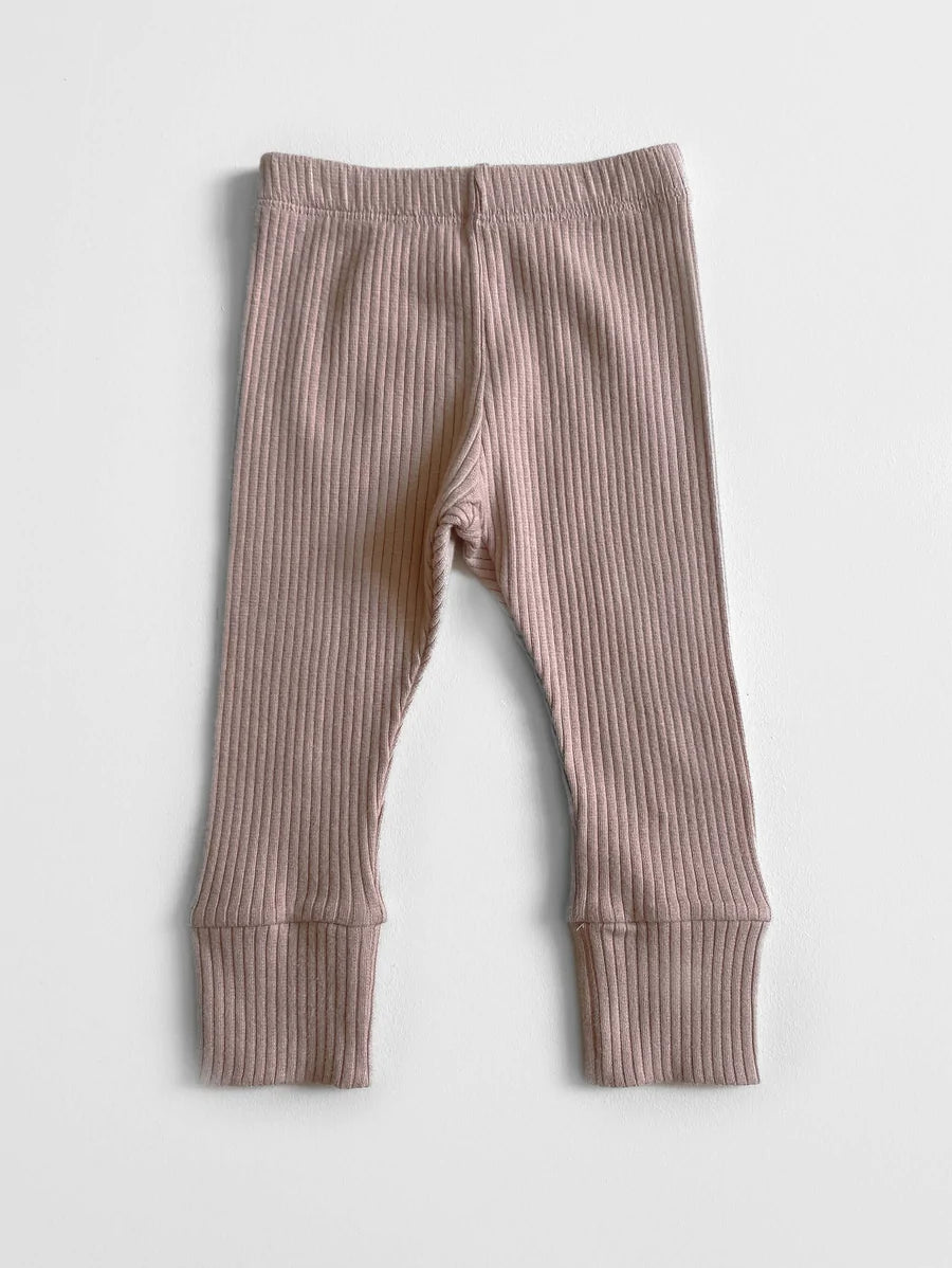 The Ribbed Legging