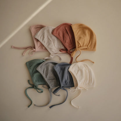 Ribbed Baby Bonnet (Cedar)