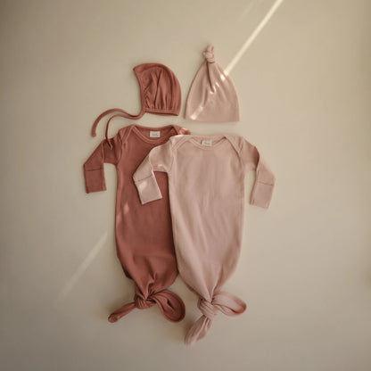 Ribbed Baby Bonnet (Cedar)